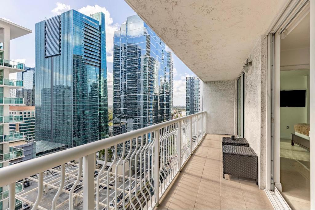 Two Bedroom Oceanview Apartment In Brickell Miami Esterno foto