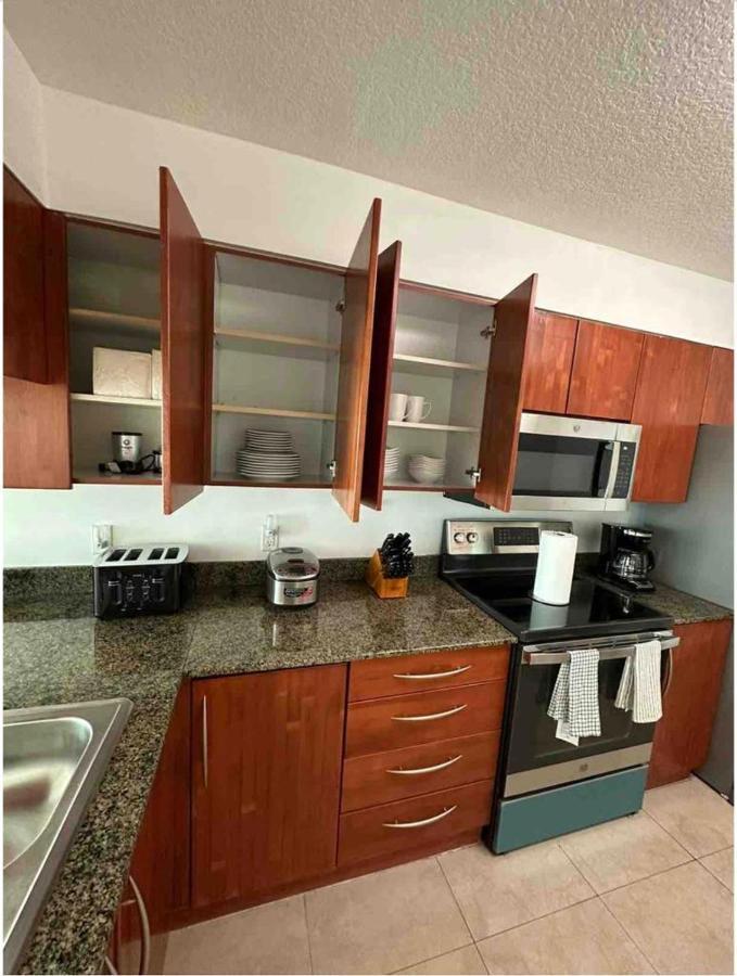 Two Bedroom Oceanview Apartment In Brickell Miami Esterno foto